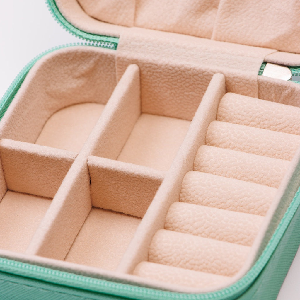 best life ever jewelry case